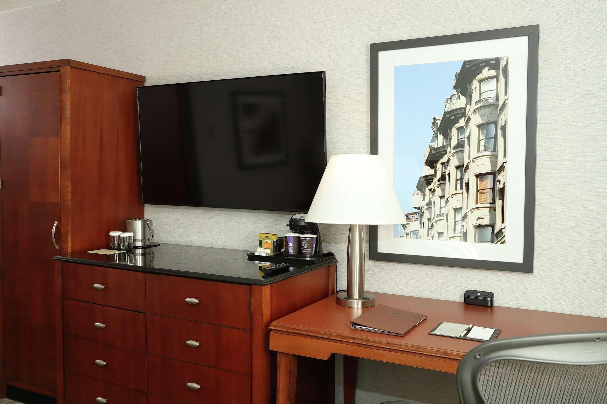Готель Doubletree By Hilton Boston/Вестборо Екстер'єр фото