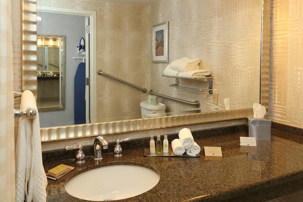 Готель Doubletree By Hilton Boston/Вестборо Екстер'єр фото