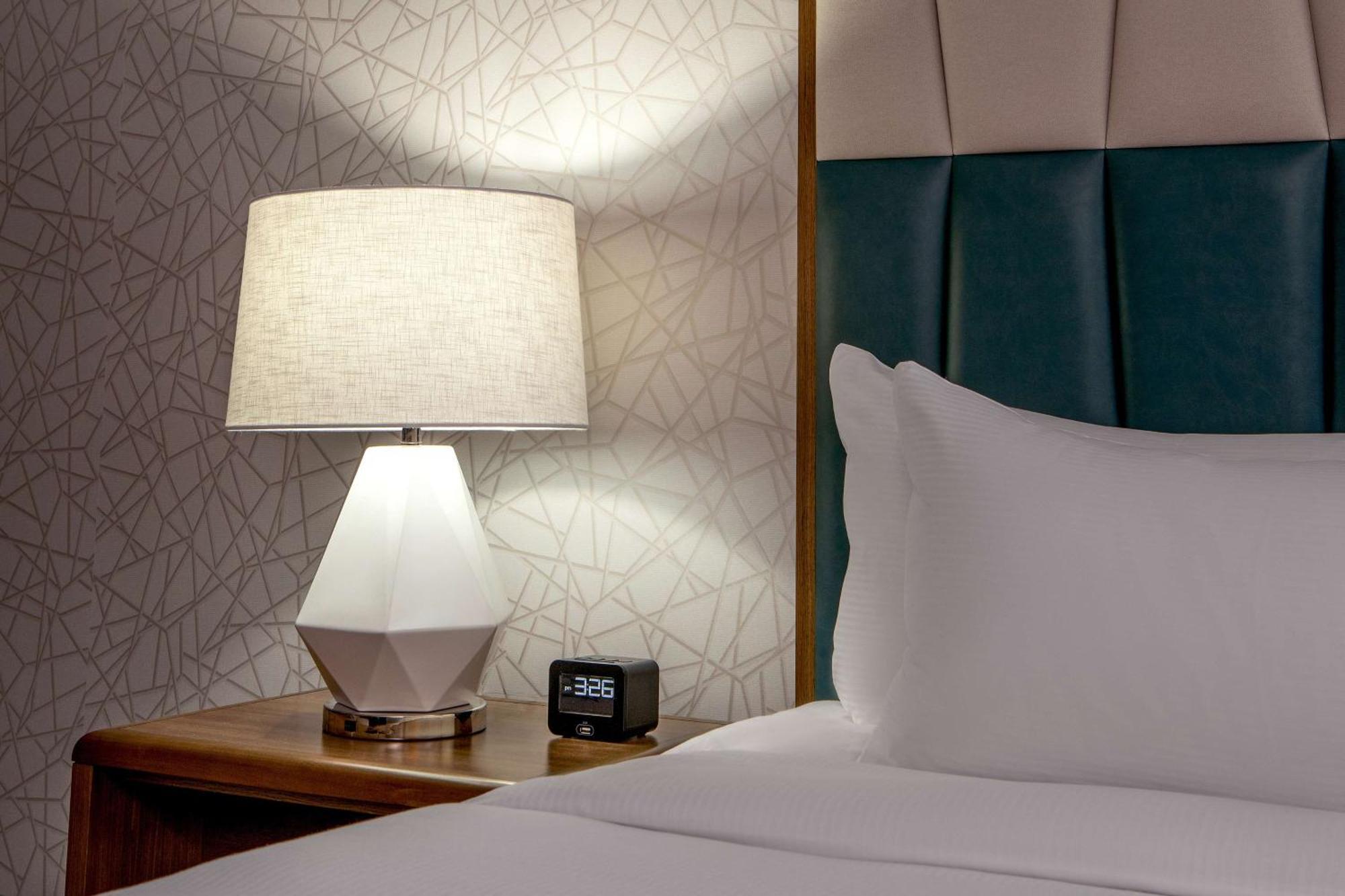 Готель Doubletree By Hilton Boston/Вестборо Екстер'єр фото
